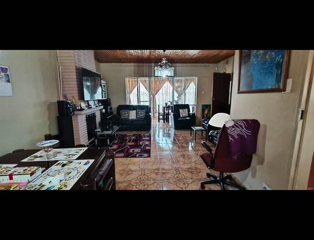 3 BEDROOM HOUSE FOR SALE IN WEST PARK